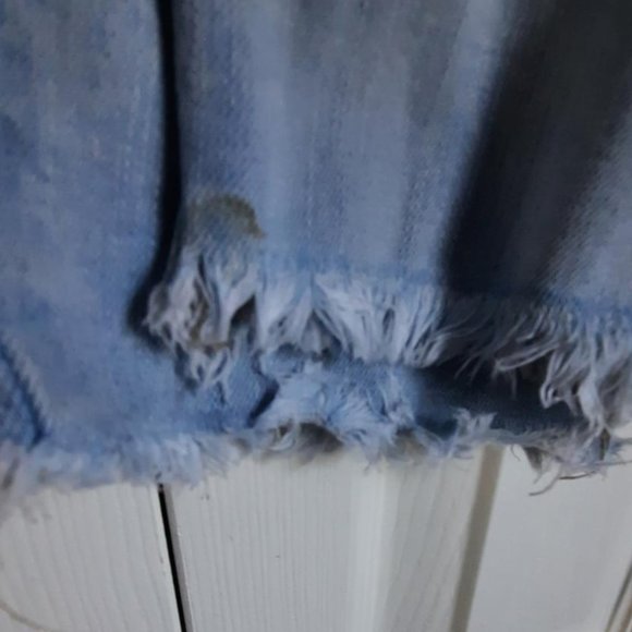 Aeropostale Frayed Hem Distressed High Waist Light Denim Ankle Jegging Size 6 - Picture 4 of 6